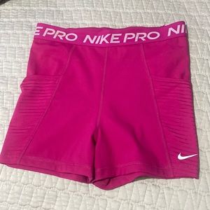 Nike pro short